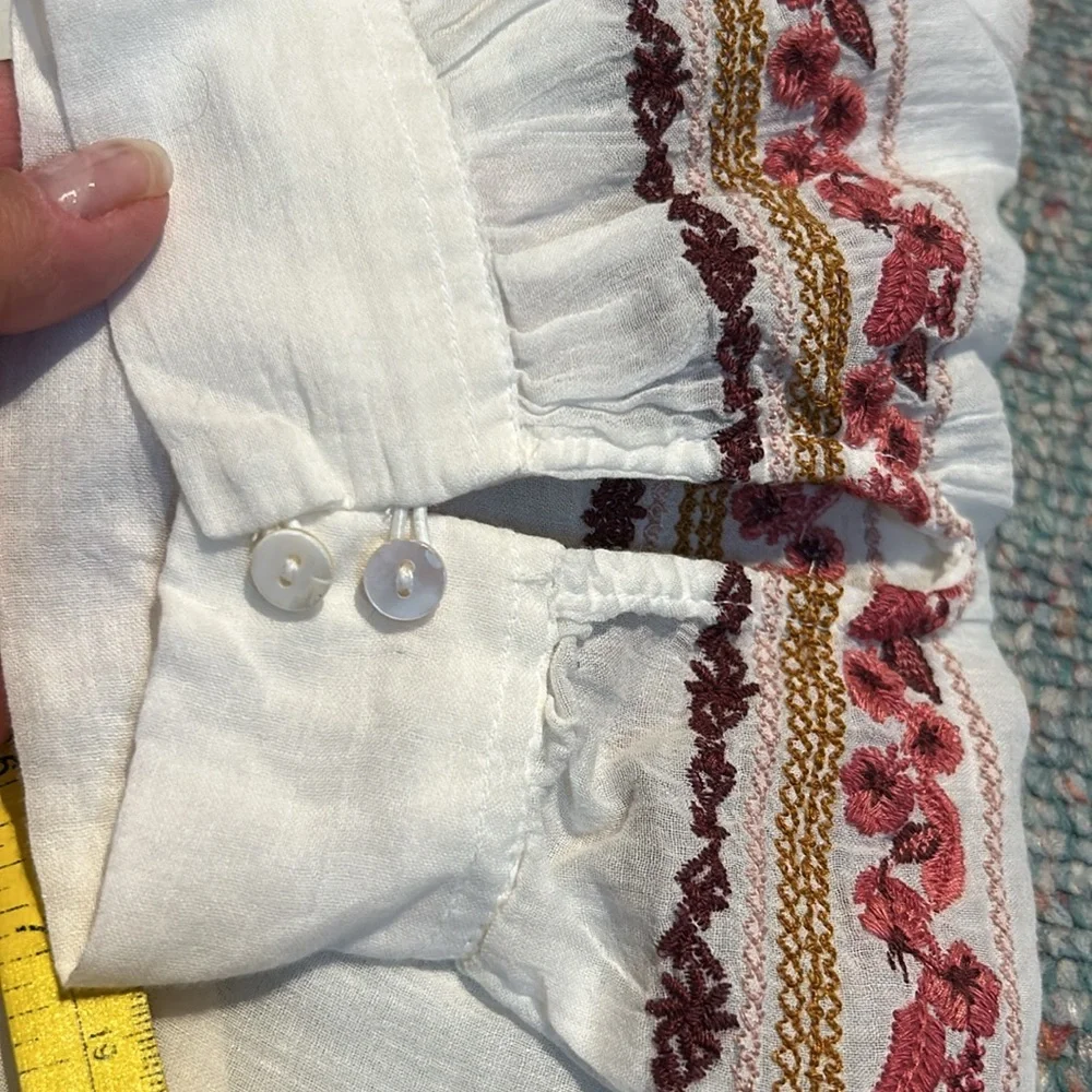 NWT Embroidered White Blouse From Anthropologie size XSmall - Picture 9 of 12